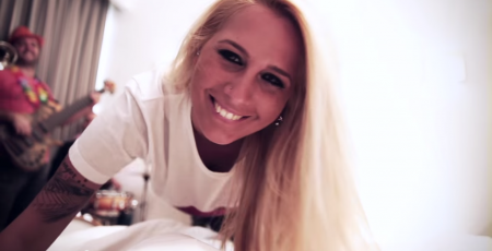 Daniela Pimenta - Participação no videoclip da música "Hoje não estou p'ra ninguém" de David Antunes